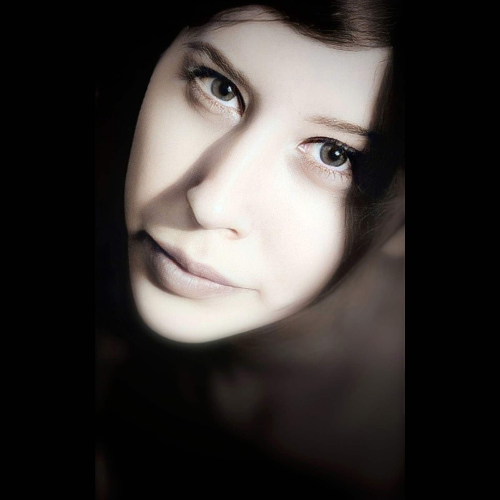 Headshot of Merve Yıldıran, filmmaker on The Short Film Show