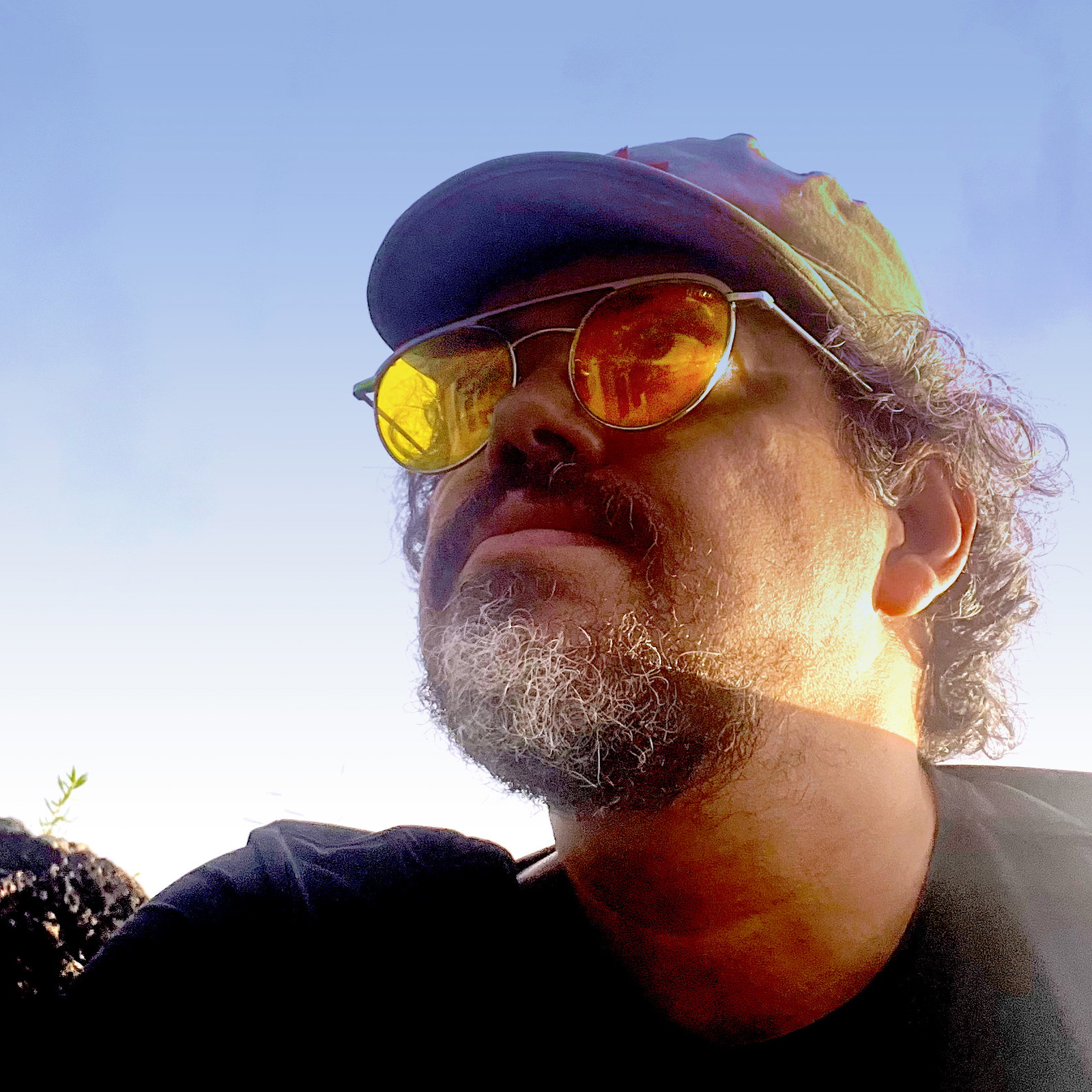 Headshot of otoniel lopes de oliveira junior, filmmaker on The Short Film Show